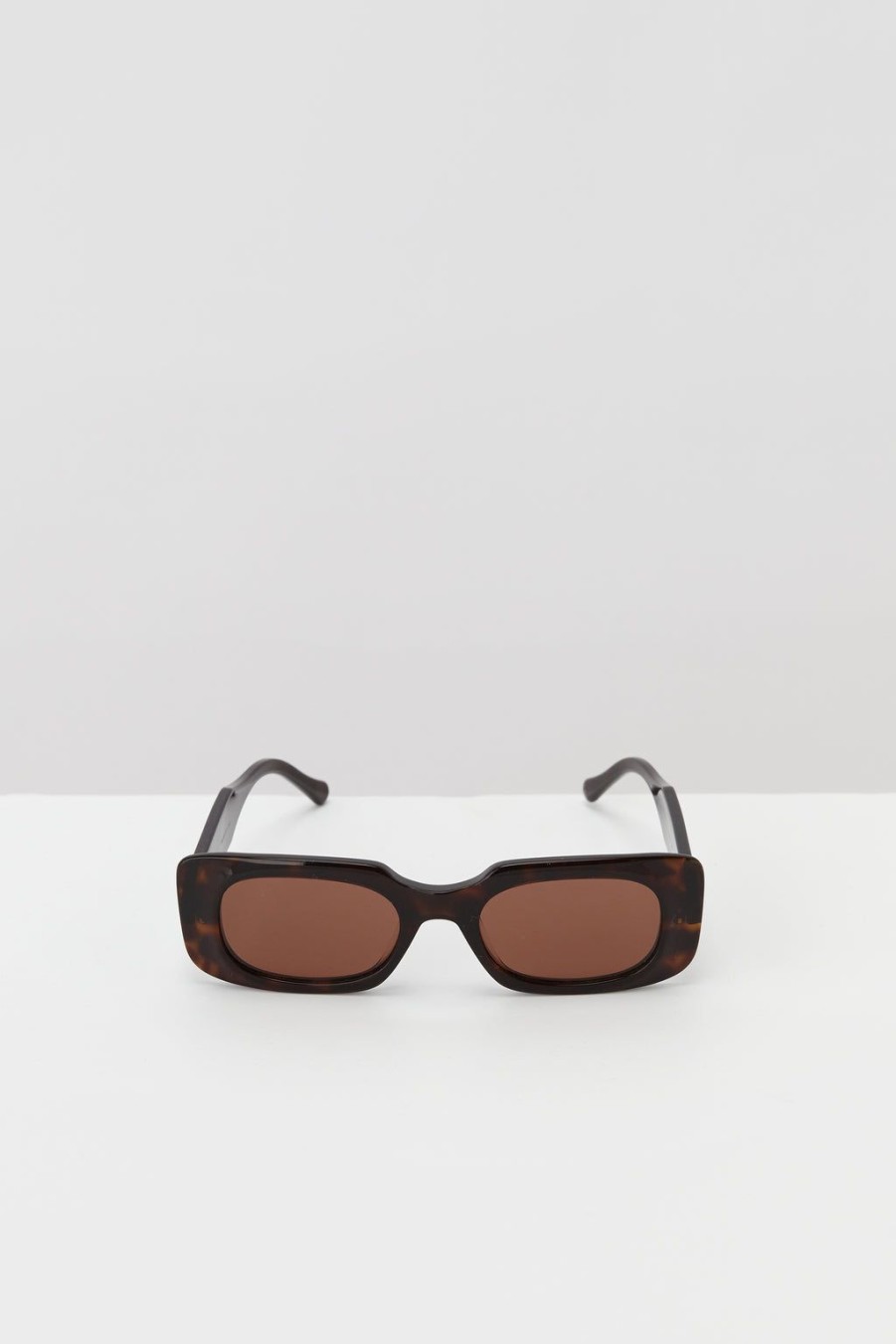 Finlay u0026 Co Finlay & Co Kendall Sunglasses